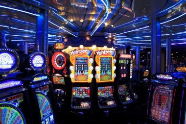 Speed Roulette live dealer studio with HD camera feed and spinning wheel